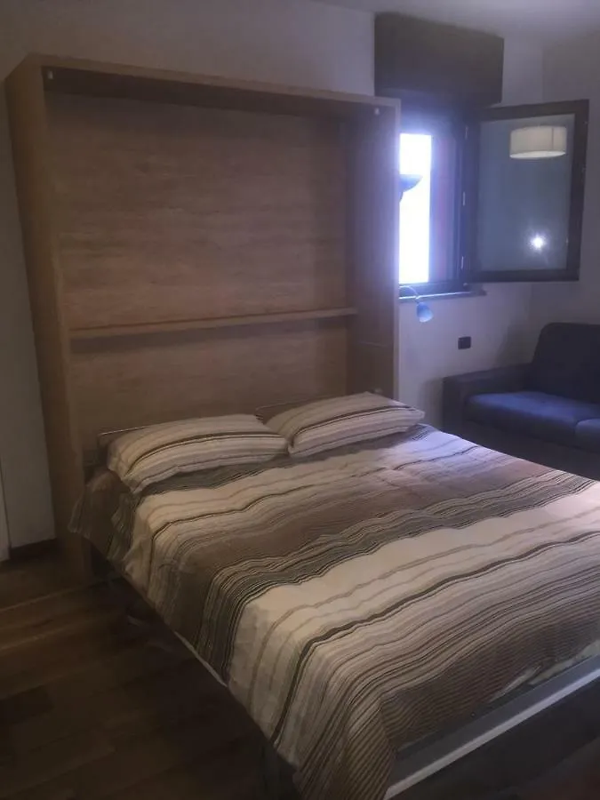 Apartment Via Privata Tirso 6 Appartamento Mailand